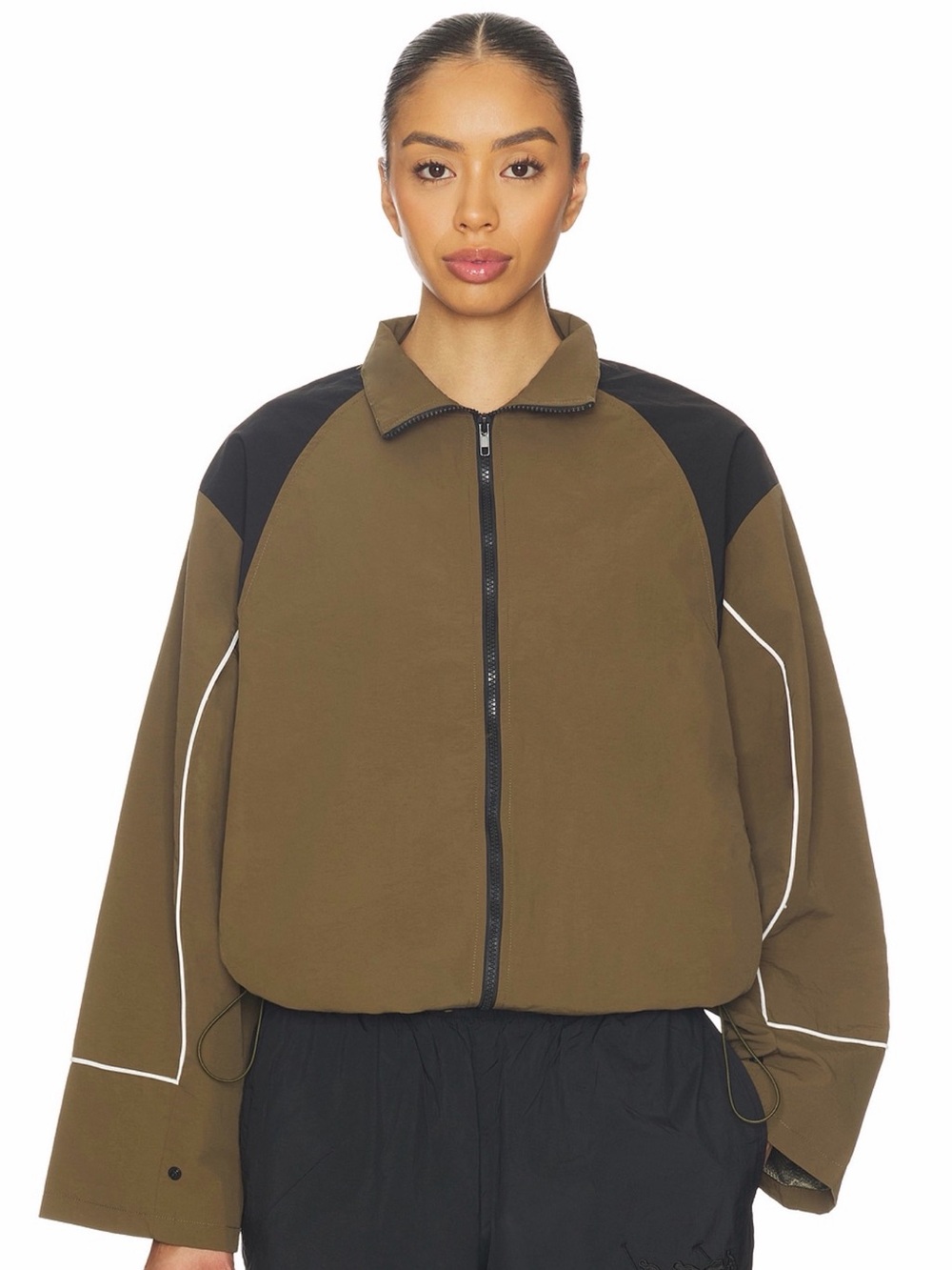 Lioness shoreline windbreaker in safari